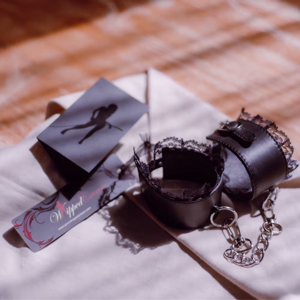 Love Instrument - Erotica Fashion
